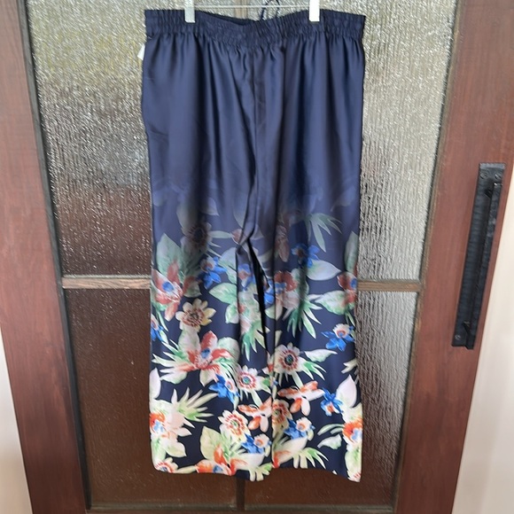 Lauren Ralph Lauren wide leg floral bottom drawstring pants size XL. - Picture 9 of 14